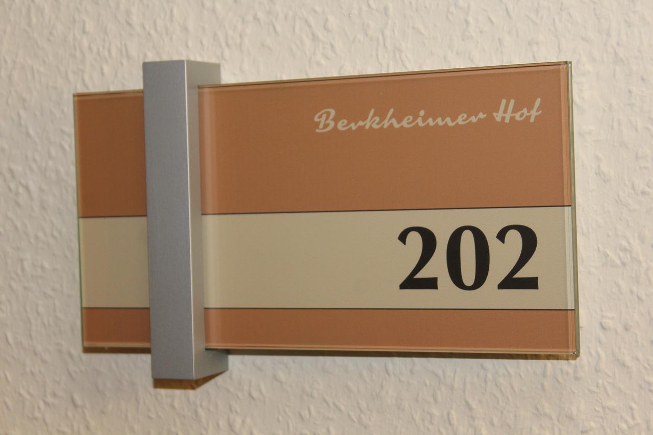 Hotel Berkheimer Hof Esslingen am Neckar Exterior photo